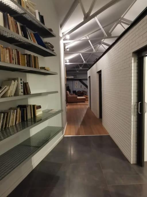 فيلا Casa Bajo El Acueducto Con Plaza De Garaje شقوبية المظهر الخارجي الصورة