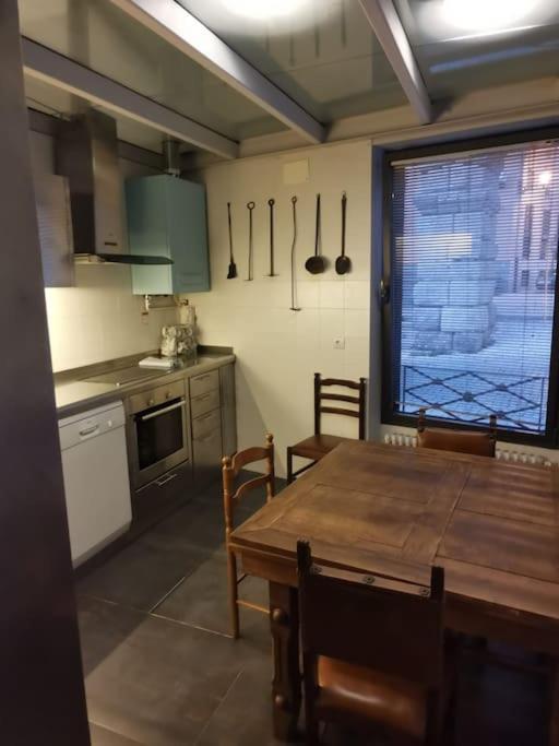 فيلا Casa Bajo El Acueducto Con Plaza De Garaje شقوبية المظهر الخارجي الصورة